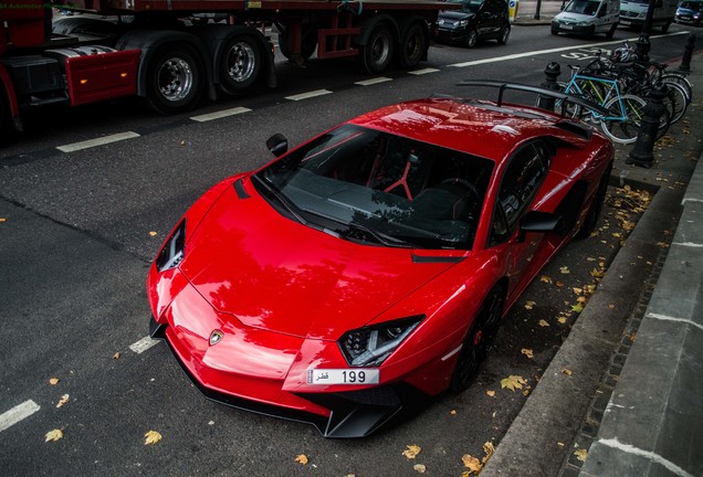 Lamborghini Aventador LP750-4 SuperVeloce