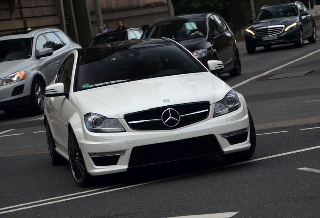 Mercedes-Benz C 63 AMG Coupé