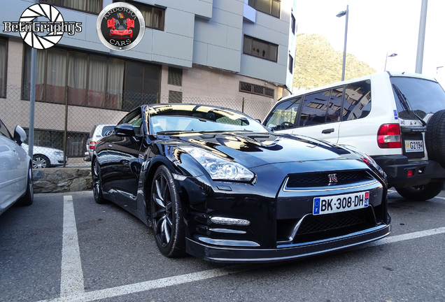 Nissan GT-R 2011