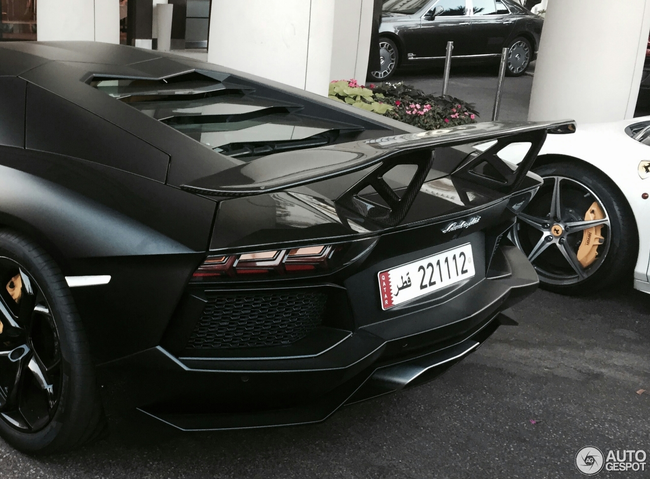 Lamborghini Aventador LP700-4