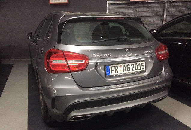 Mercedes-Benz GLA 45 AMG X156