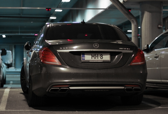 Mercedes-Benz S 63 AMG V222