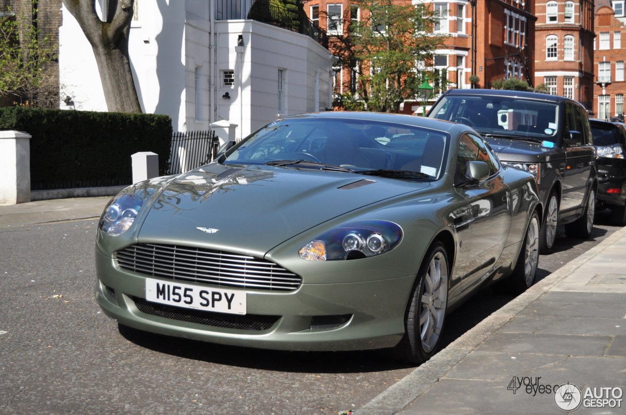 Aston Martin DB9