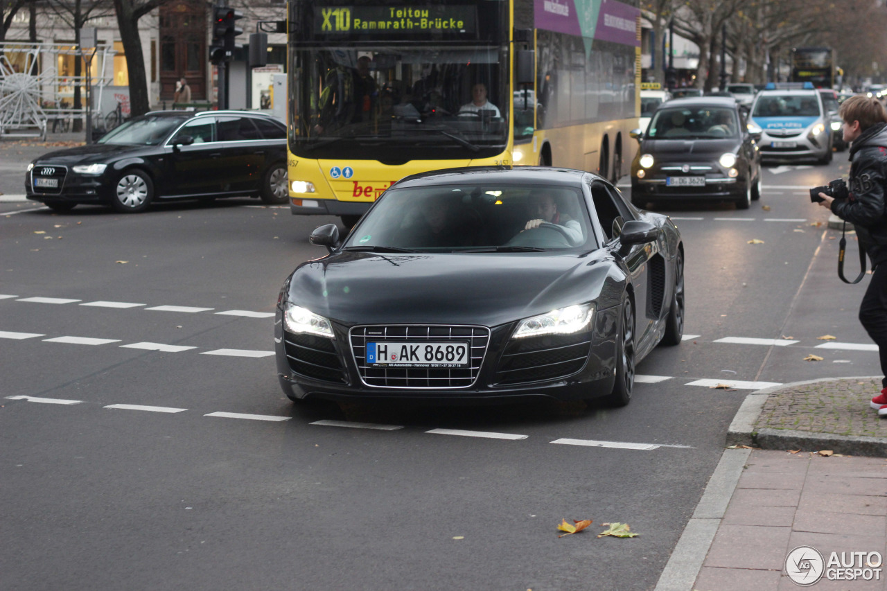 Audi R8 V10