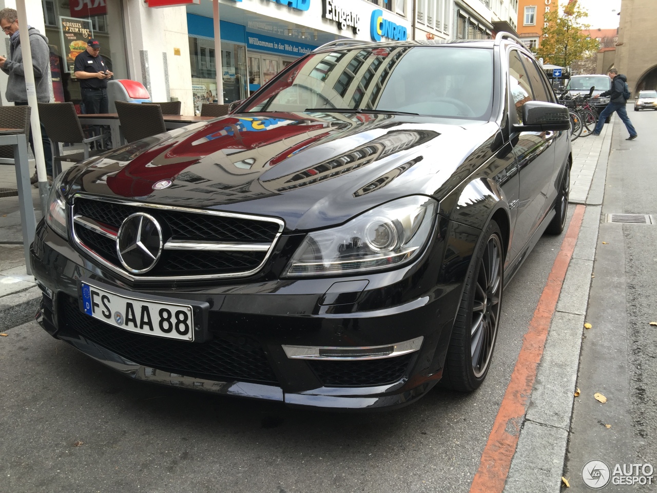 Mercedes-Benz C 63 AMG Estate 2012