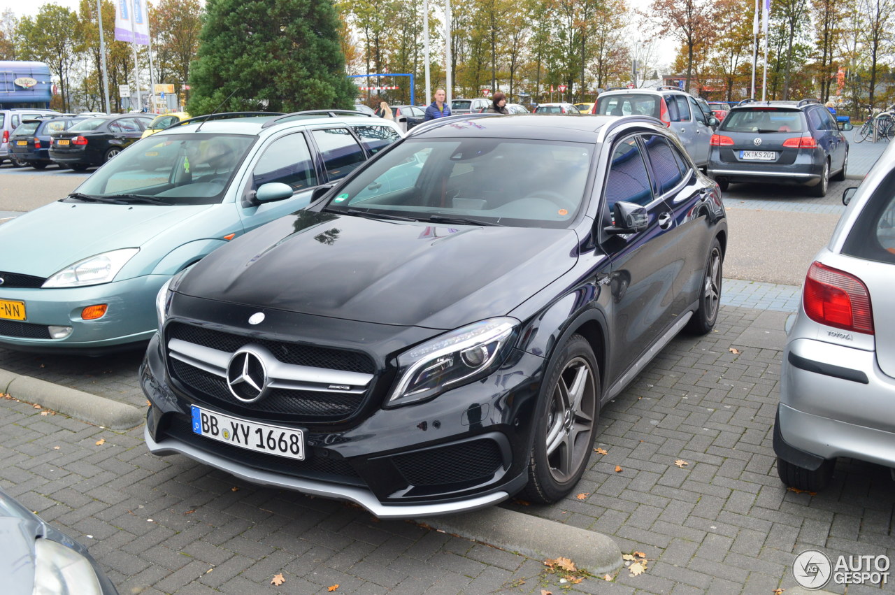 Mercedes-Benz GLA 45 AMG X156