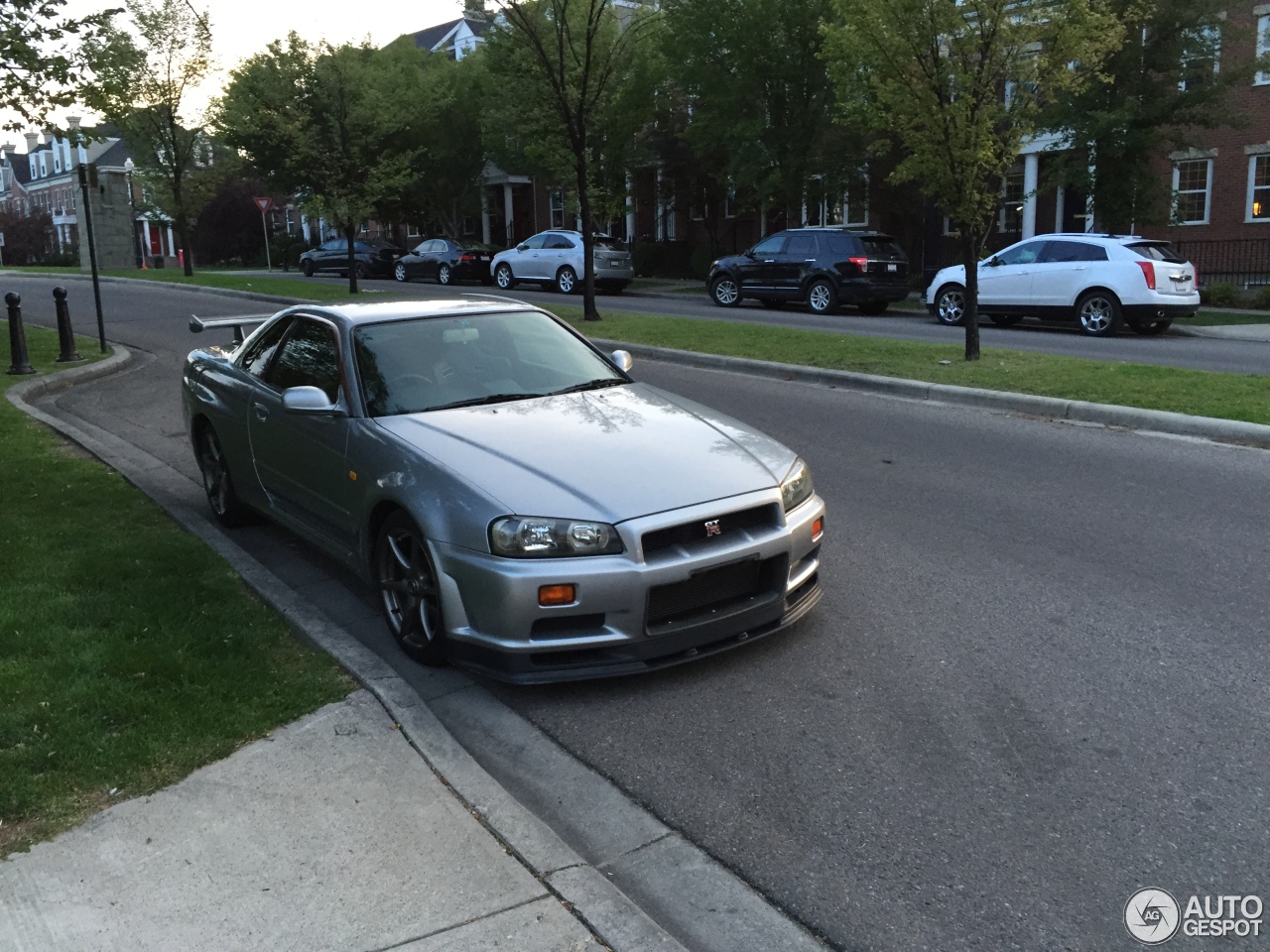 Nissan Skyline R34 GT-R