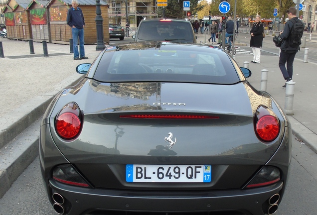 Ferrari California