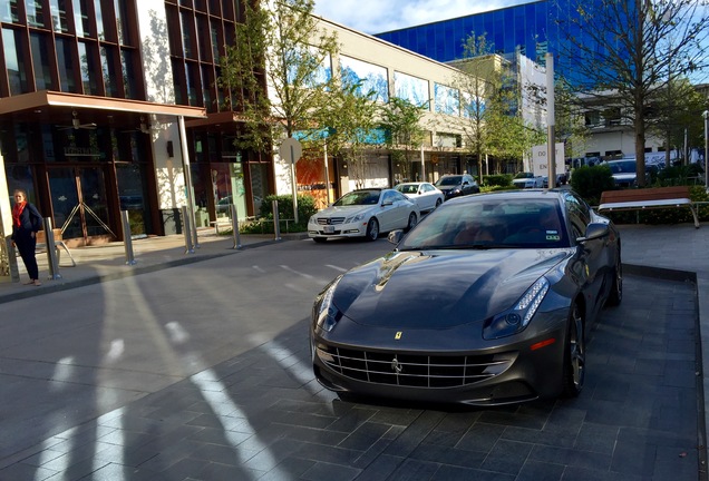 Ferrari FF