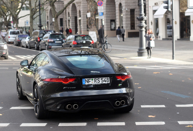 Jaguar F-TYPE R AWD Coupé