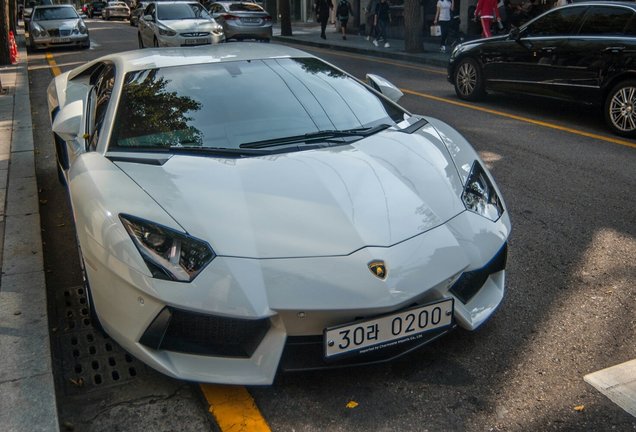 Lamborghini Aventador LP700-4