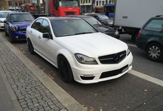 Mercedes-Benz C 63 AMG W204 2012