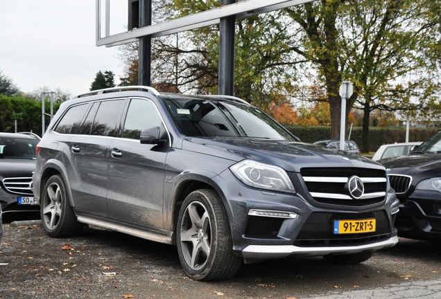 Mercedes-Benz GL 63 AMG X166