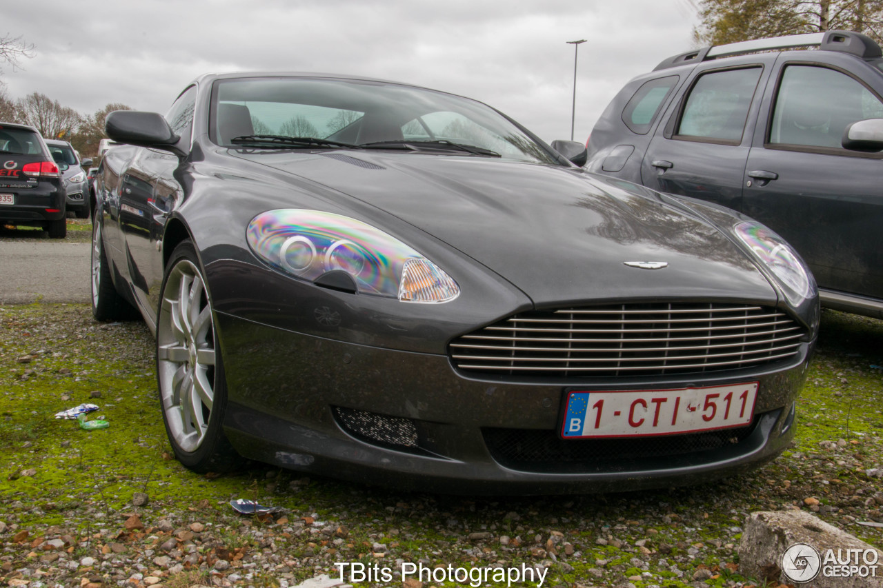 Aston Martin DB9