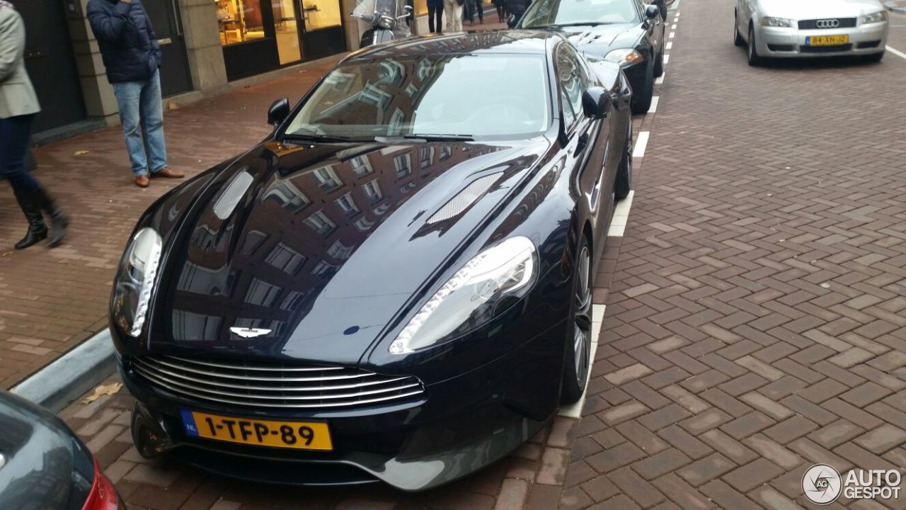 Aston Martin Vanquish 2013