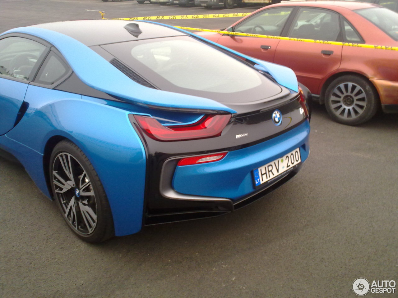 BMW i8