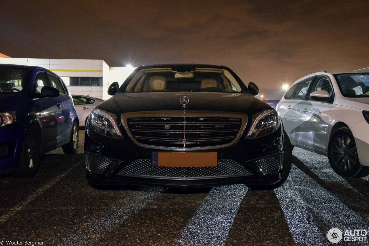 Mercedes-Benz S 65 AMG V222