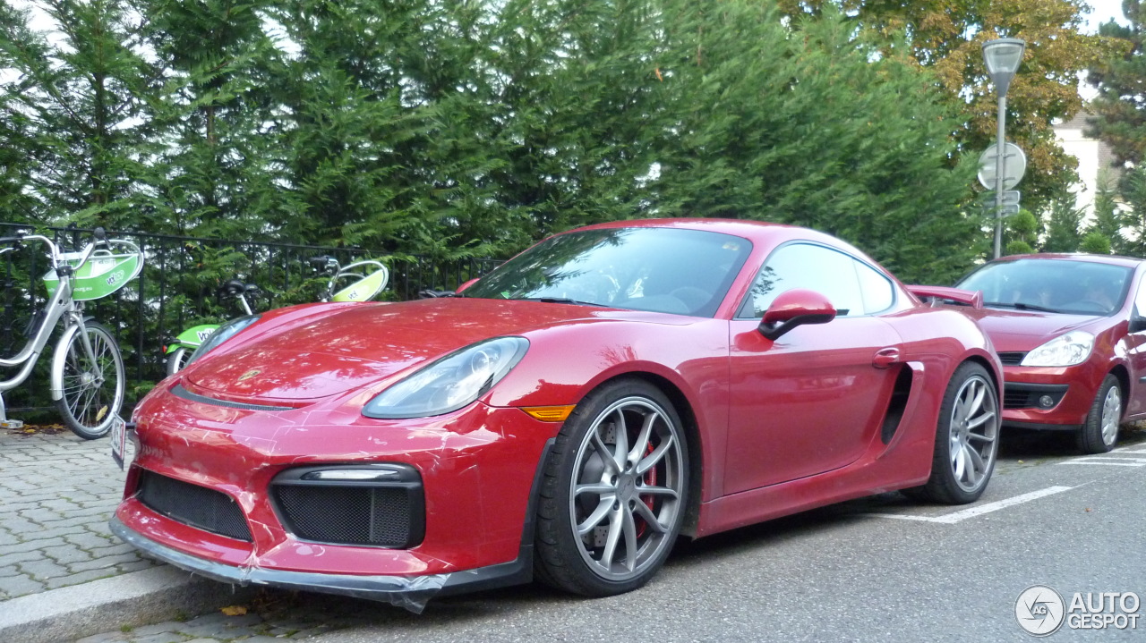 Porsche 981 Cayman GT4