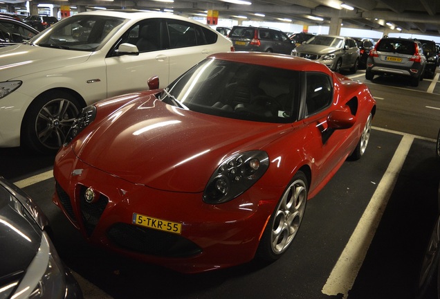 Alfa Romeo 4C Coupé