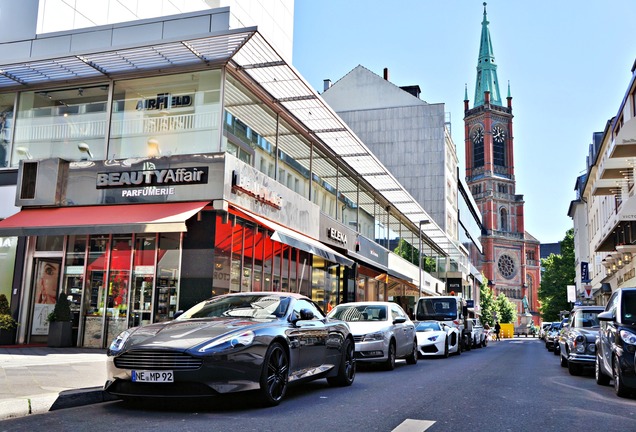 Aston Martin Virage Volante 2011