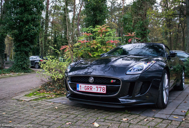 Jaguar F-TYPE S Convertible