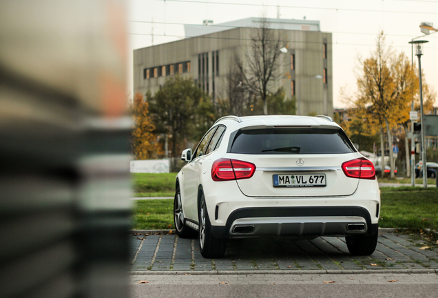 Mercedes-Benz GLA 45 AMG X156