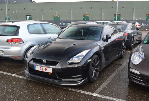 Nissan GT-R 2011