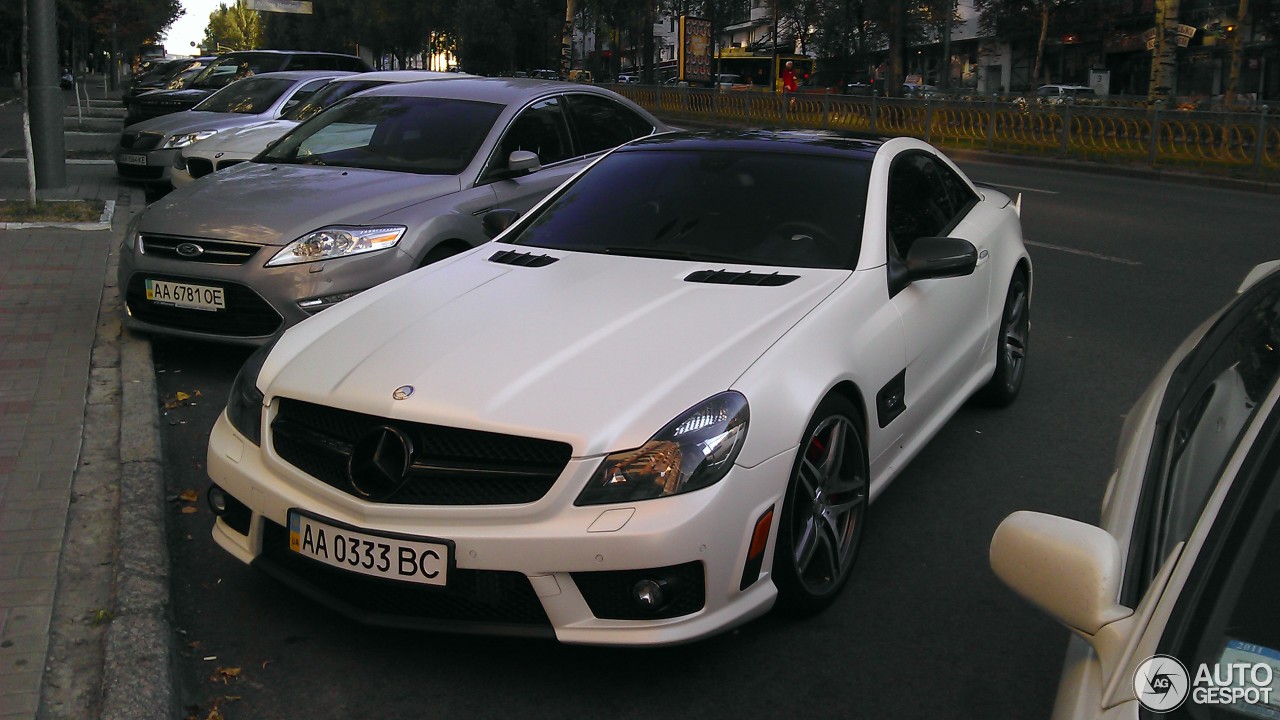 Mercedes-Benz SL 63 AMG Edition IWC