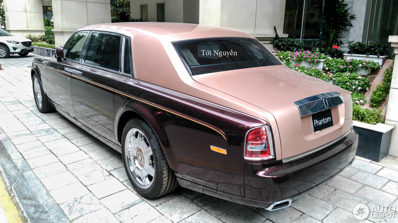 Rolls-Royce Phantom EWB Dong Son Collection