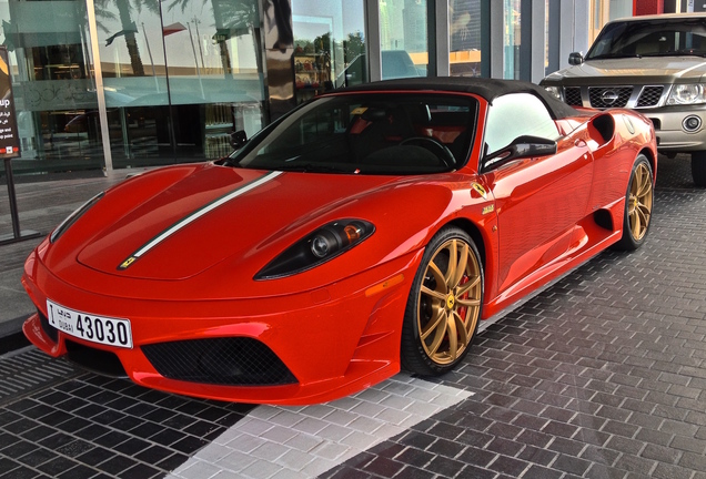 Ferrari Scuderia Spider 16M