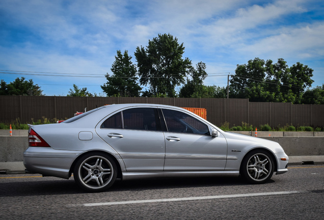 Mercedes-Benz C 55 AMG