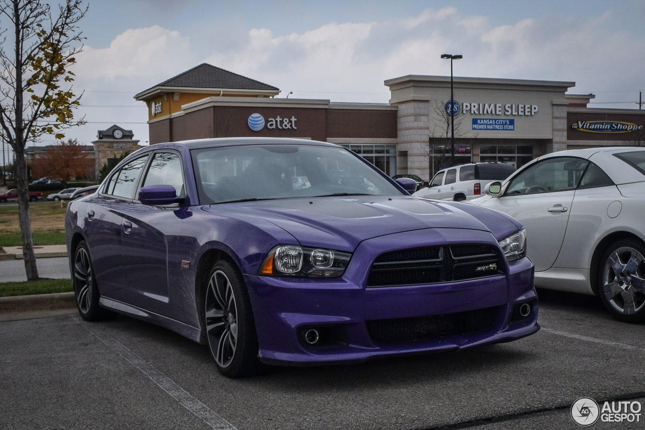 Dodge Charger SRT-8 Super Bee 2012