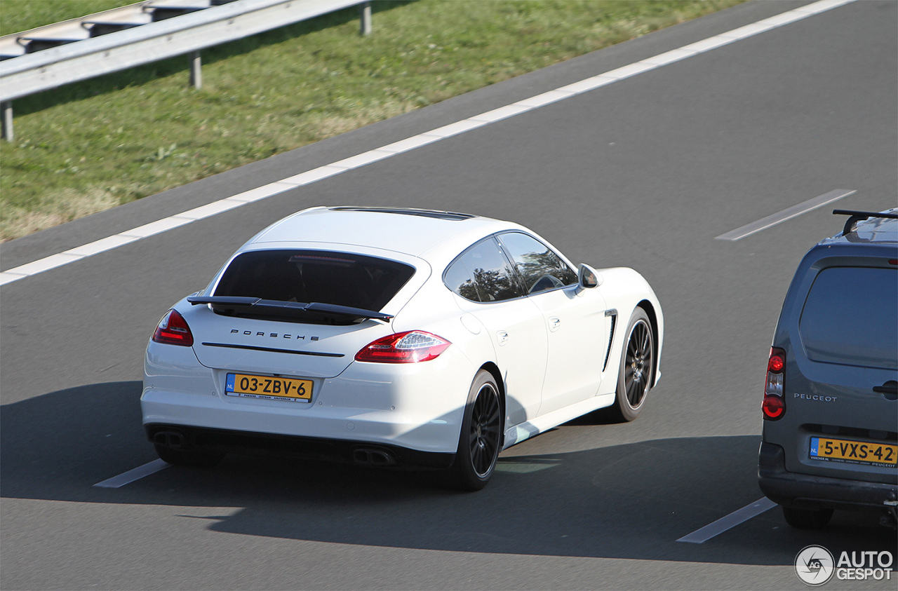 Porsche 970 Panamera GTS MkI