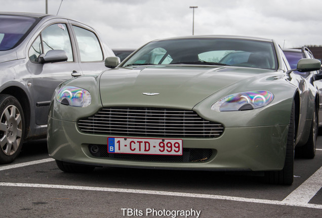 Aston Martin V8 Vantage