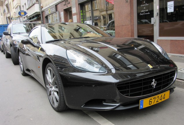 Ferrari California