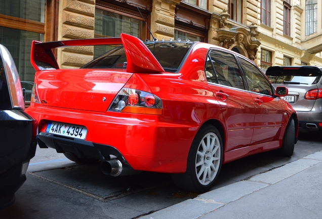 Mitsubishi Lancer Evolution IX