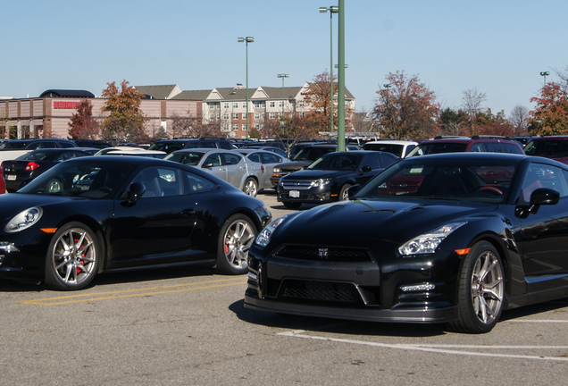 Nissan GT-R 2011