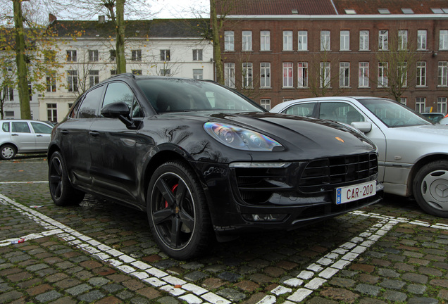 Porsche 95B Macan Turbo