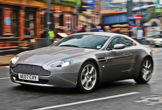 Aston Martin V8 Vantage