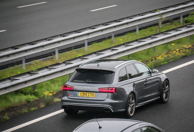 Audi RS6 Avant C7 2015