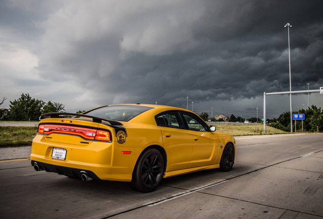 Dodge Charger SRT-8 Super Bee 2012