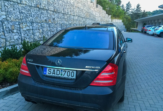 Mercedes-Benz S 63 AMG W221 2010