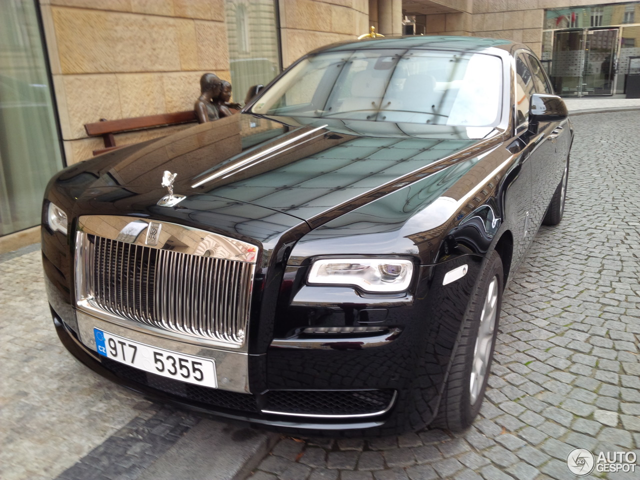 Rolls-Royce Ghost Series II