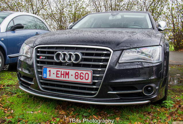 Audi S8 D4