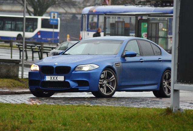 BMW M5 F10 2011