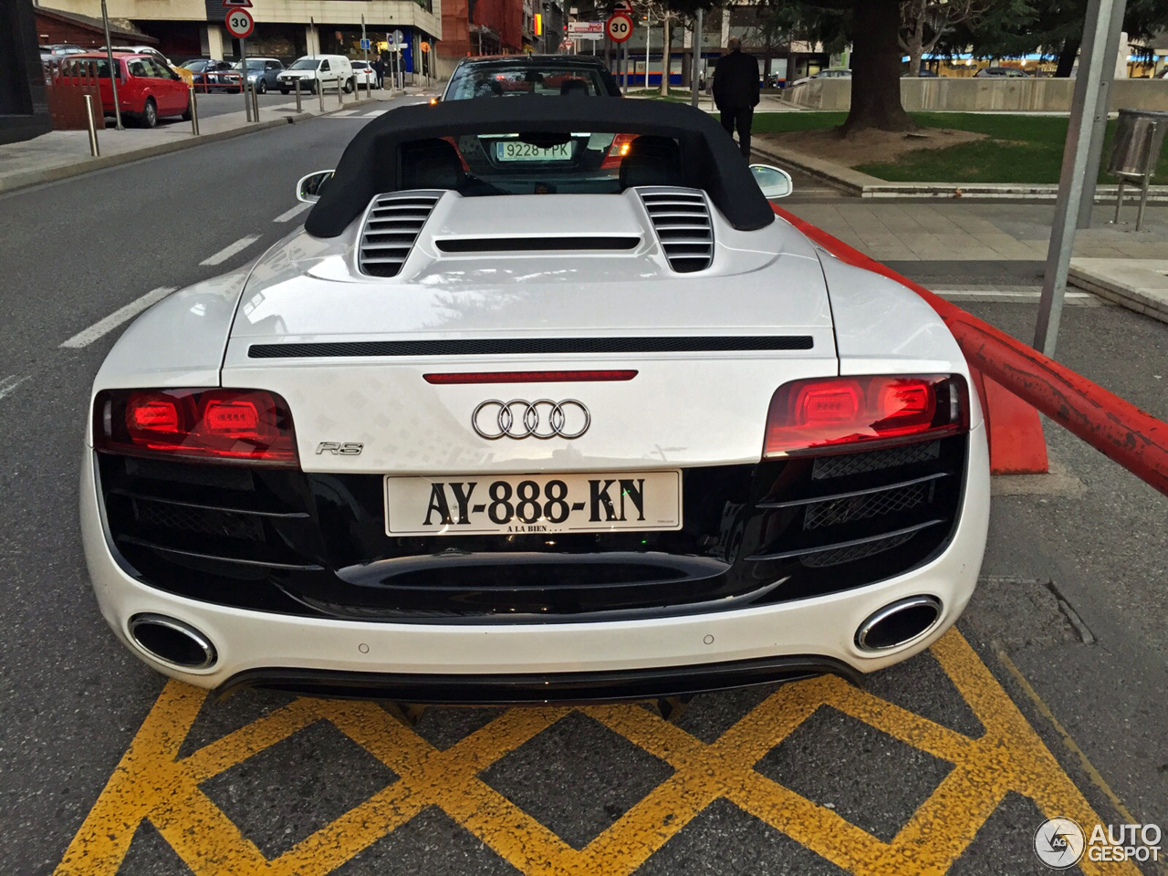 Audi R8 V10 Spyder