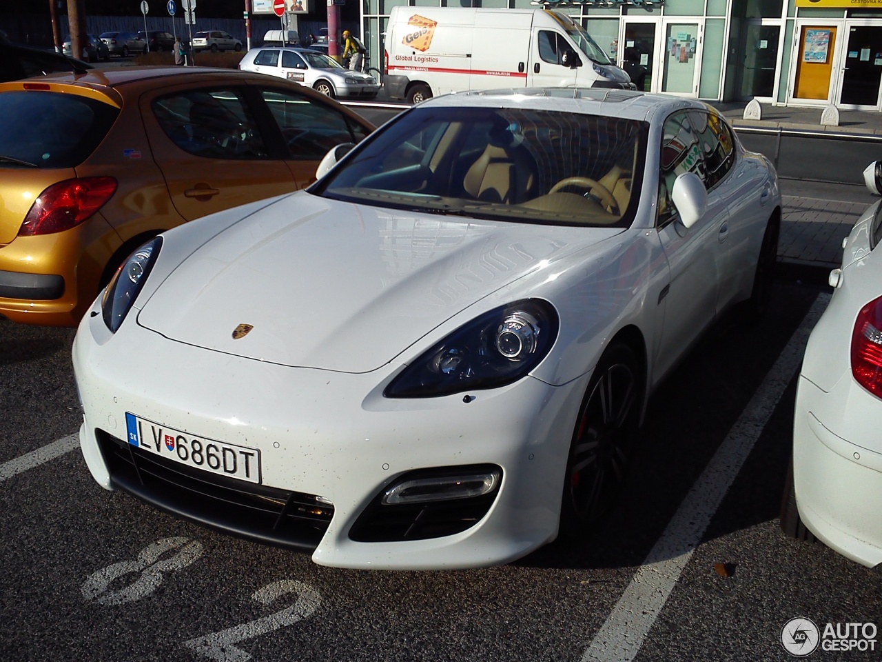 Porsche 970 Panamera GTS MkI