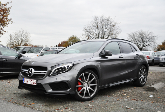 Mercedes-Benz GLA 45 AMG X156