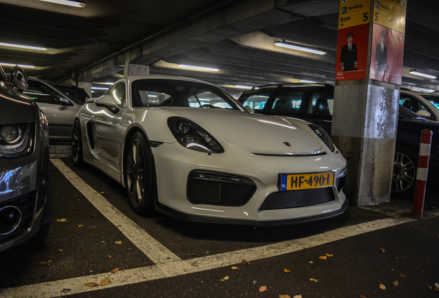 Porsche 981 Cayman GT4