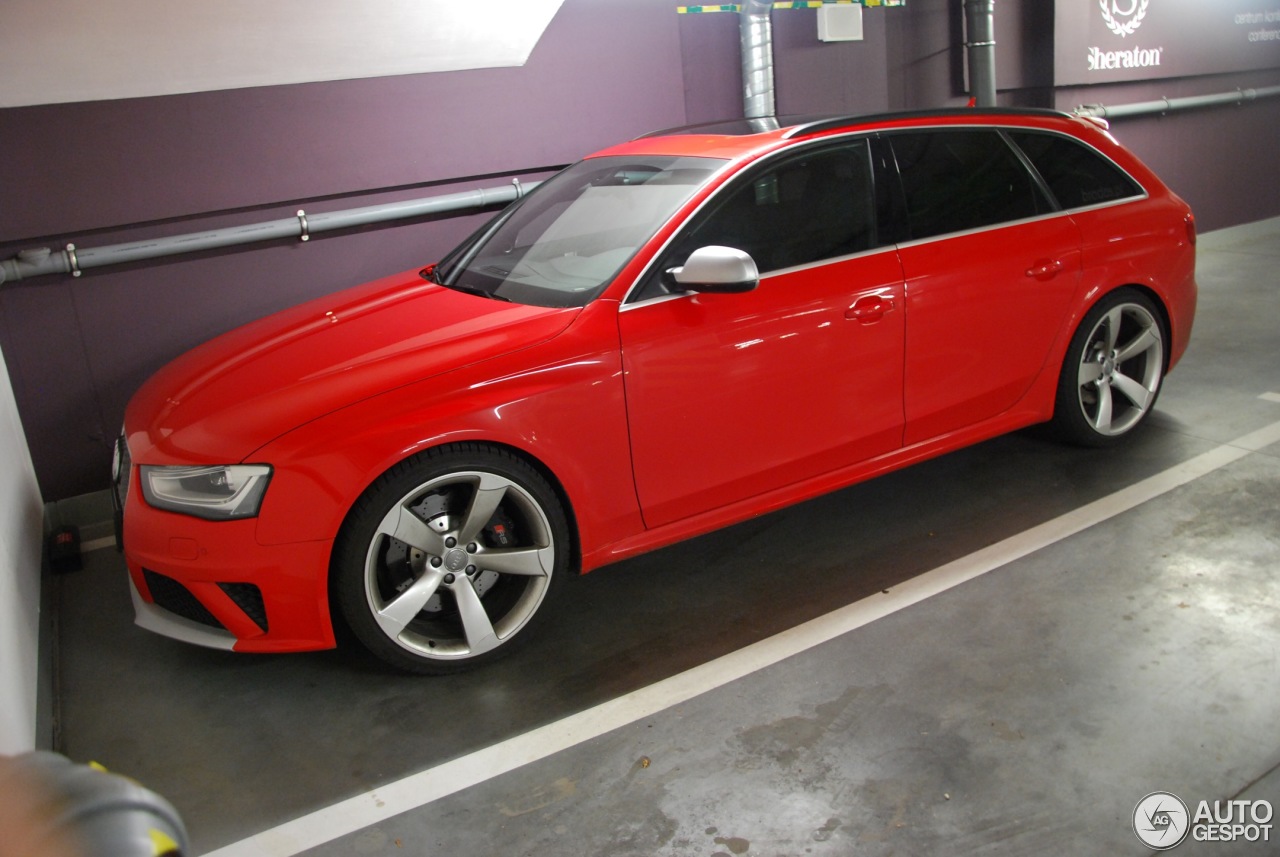 Audi RS4 Avant B8